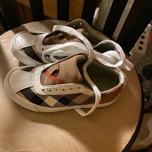 Burberry Sneakers